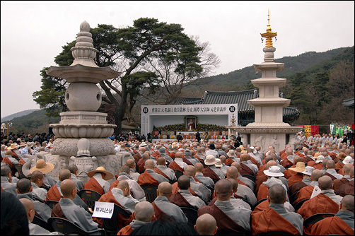  22일, 충남 예산 덕숭산 수덕사에서 덕숭총림 방장인 원담스님의 영결식이 봉행되었습니다. 
