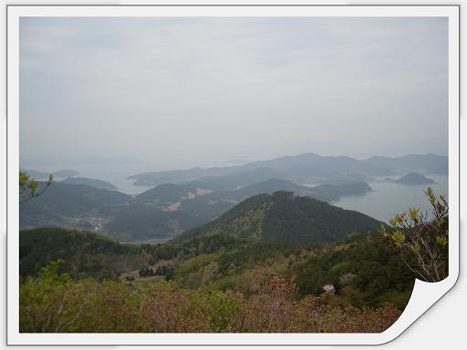 대금산에서 내려다 본... 바다와 산...