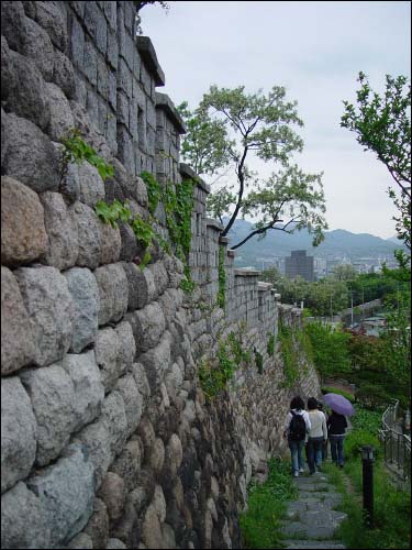장충동 지역에 남아 있는 서울 성곽