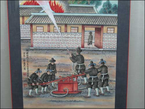 조선시대 궁중소방대. 지금의 소방대와 별로 차이가 없어 보일 정도로 아주 발달된 모습이다. 