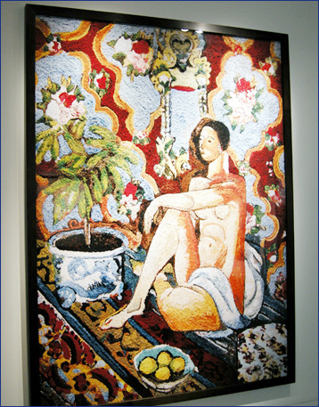 마티스를 따라 그린 '장식적 무늬가 있는 인물화 '(Decorative Figure on an Ornamental Background, after Matisse from Pictures of Pigment) 229×1183cm Chromogenic print 2006