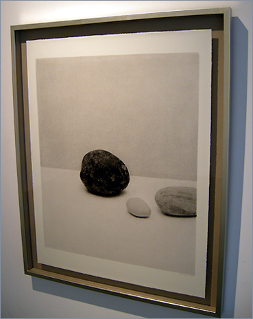   '조약돌(stones) 5' 검 프린트(gum bichromatic print) 87×71cm 2008