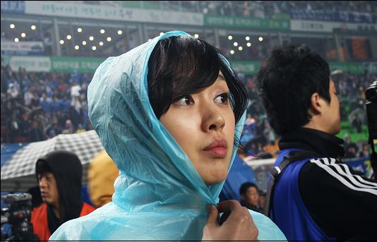  수원 월드컵 경기장에서- MBC ESPN 김민아 아나운서