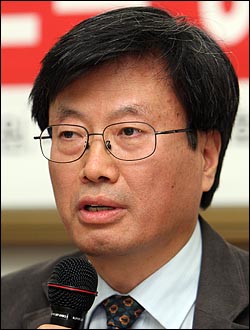김형기 경북대 교수.