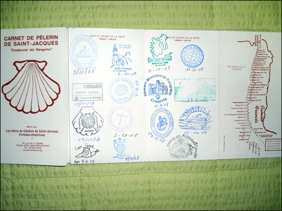 프랑세스 코스의 출발지  ST-JEAN-PIED-DE-PORT에서 받은 순례자용 여권