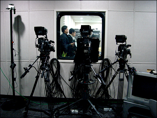 방송제작에 사용되는 카메라등 기자재들