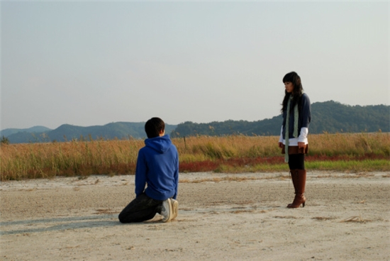 <북극의 연인들> 오마쥬 프로젝트! 두 주인공인 신현호와 박희본이 오마쥬 프로젝트에서 열연하고 있다.