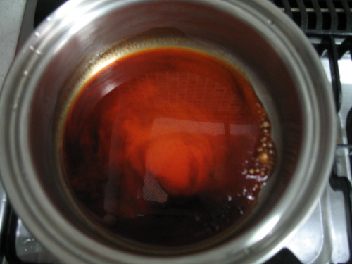 칠리소스 꿀 간장 넣어 끓여준다. 