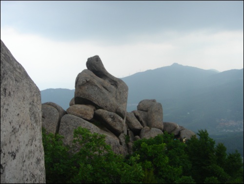 코끼리형상의 파류봉(파리봉), 낙동강 물을 다 마셔버리겠다 ?