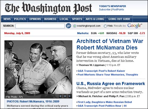 로버트 맥나마라 전 미국 국방장관의 사망 소식을 보도하는 <워싱턴포스트>