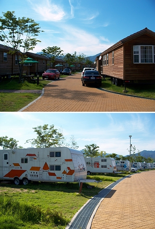 캠핑장에는 텐트 야영장외에도 통나무집이나 캠핑카처럼 생긴 재밌는 숙소도 있답니다.