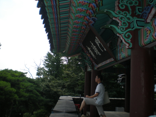 숙정문의 문루 - 서울도성의 사대문 중 북대문에 해당하는 '숙정문'은 가뭄 때가 아니라면 평소 문을 닫아 놓았다고 한다.