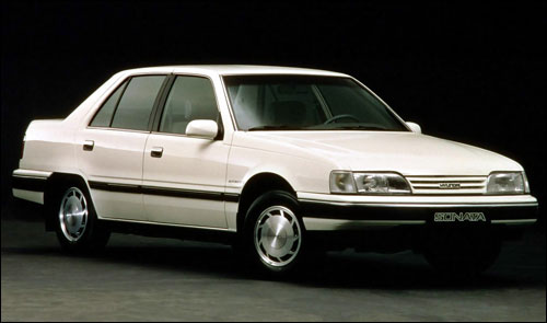 1988년 새롭게 출시된 Y2쏘나타.
