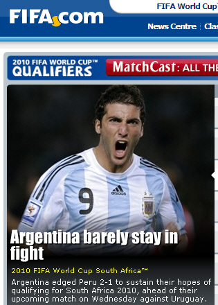  결승골의 주인공 팔레르모 사진을 내걸고 아르헨티나의 기적같은 승리 소식을 알리고 있는 국제축구연맹 누리집(FIFA.com) 첫 화면