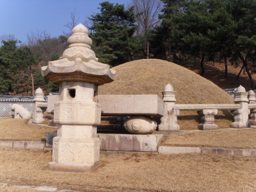 서오릉 숙종의 원비 인경왕후 김씨의 능인 익릉