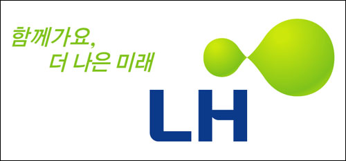 한국토지주택공사(LH)는 여전히 '집장사' 비판에서 벗어나지 못하고 있다. 