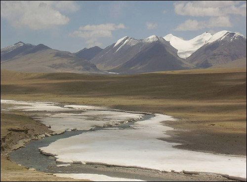 10년안에 티벳 고원의 빙상이 모두 녹아없어질 것이다.