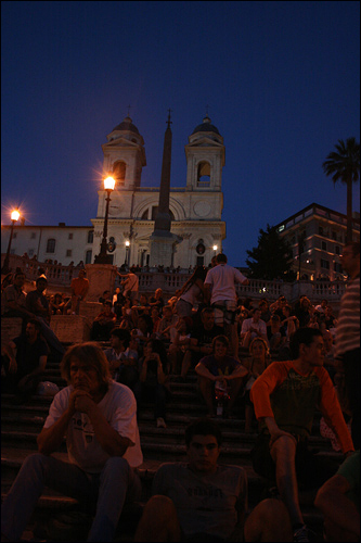 '로마의 휴일'의 오드리 헵번은 이 계단에서 아이스크림을 먹으며 내려온다.
