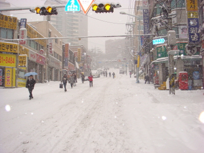 2010년 1월 4일 출근길 풍경-1 경기도 성남시 중원구 '남한산성입구역'일대 출근길 풍경