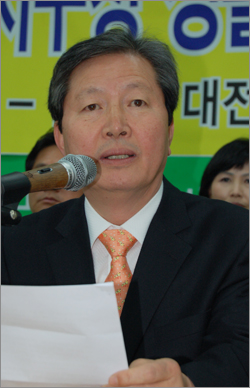 28일 민주당에 입당한 장종태 전 대전 서구청 생활지원국장.
