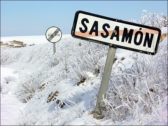 사사몬 마을.