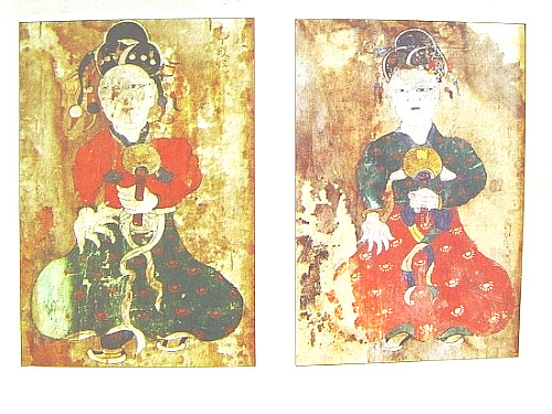 내왓당무신도 10폭 가운데 궁당에 모신 두 여신의 신상이다. 