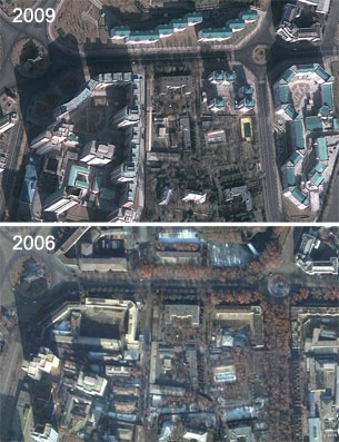 구글어스(Google Earth)가 이번 주 교체한 북한 평양의 만수대거리 모습- 위(2009년 12월), 아래(2006년)