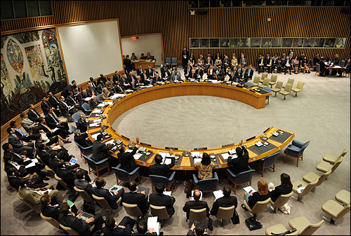 유엔 안보리에 보낸 참여연대의 천안함 서한이 논란을 낳고 있는 가운데 9일(현지시간) 유엔 안보리 회의가 열리고 있다. 