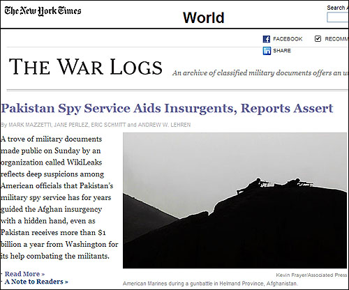 폭로전문 사이트 <위키리크스>가 공개한 아프가니스탄 전쟁에 대한 일지를 보도하고 있는 <뉴욕타임즈> 인터넷판.