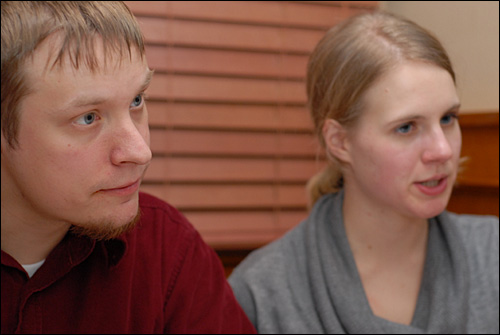 독일인 소피(26, 핀란드 투르쿠 대학 석사과정 재학)와 남자친구 오스카리(26, 핀란드 헬싱키 공대 졸업)는 국적은 다르지만, 핀란드에서 함께 살고 있다. 
