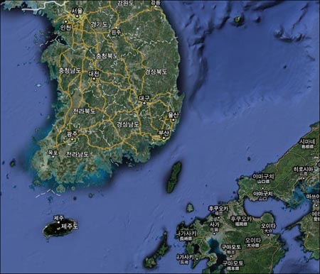 한반도 남부와 일본열도 일부. 