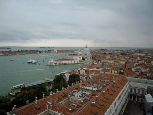 베네치아 시내 모습과 아드리아해
