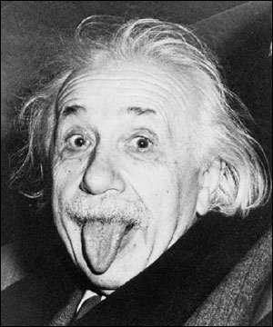 세계적인 물리학자 알베르트 아인슈타인(1879~1955)이 사진작가들 앞에서 혀를 날름 내밀고 찍은 일명 '메롱사진'이 지난 2009년 경매에서 7만4324달러에 낙찰됐다.
