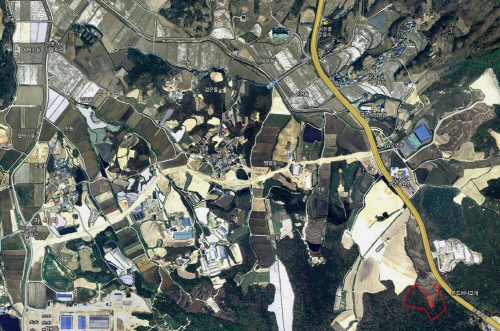 왼쪽 아래 부분이 장사시설 설치 유치신청 지역(온나라부동산정보 종합포털 화면 갈무리)