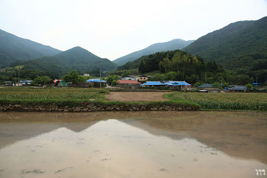 내산마을 전경

