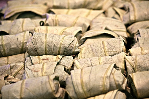 연자반이 들어간 연잎밥
