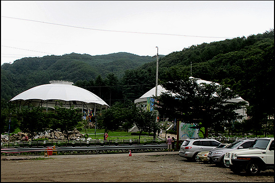 몽골문화촌  남양주시 수동국민관광지 내에 있는 "몽골문화촌은 남양주시와 몽골 울란바토르시"가 자매결연을 맺어 지난 2000년 4월 개관했다.