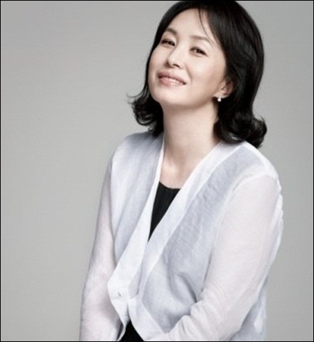  JTBC <인수대비>로 데뷔 30여년 만에 사극에 도전하는 배우 김미숙