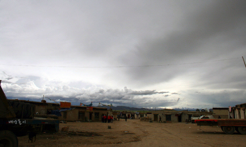 티베트 작은 마을 파양