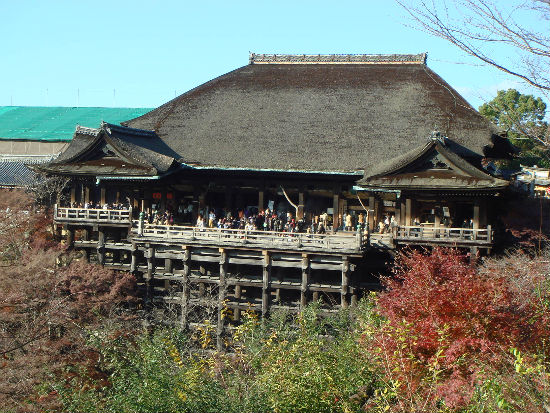 　기요미즈데라(淸水寺) 절. 교토에서 관광객이 가장 많이 찾아오는 곳입니다. 