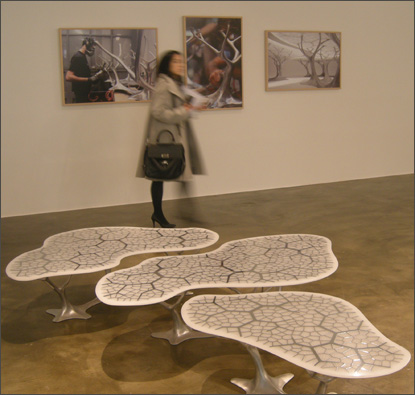 요리스 라만 I '숲 의자' 합성수지 193×274×99cm 2010