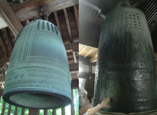 　시가켄 미이데라(三井寺) 절에 있는 일본 종입니다. 오른쪽 사진에 있는 종은 오래되어서 사용하지는 않지만 역사적인 사건과 관련된 유서 깊은 종입니다. 한국 종과 달리 연곽 안에 종꼭지가 많습니다.