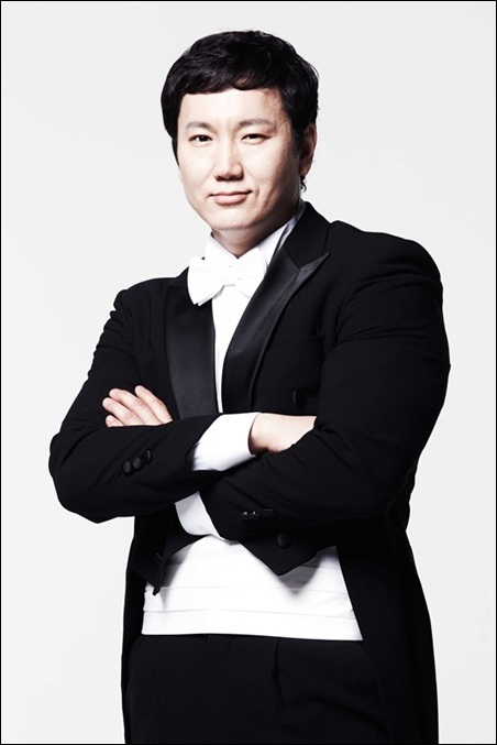  tvN <오페라스타 2012>에 출연하는 가수 더원