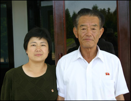 박경심(왼쪽) 시인과 오영재 시인