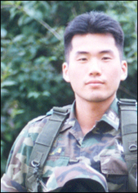 생전의 김훈 중위. 그는 아버지를 잇는 자랑스러운 대한민국의 장교가 되려고 했다. 