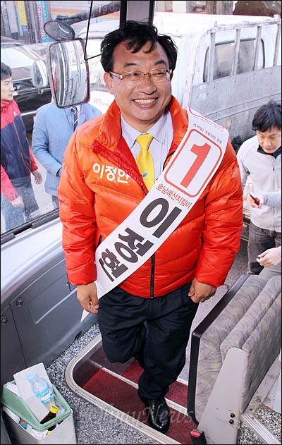 지난 2012년 총선 때 광주 서구을에 출마한 이정현 새누리당 후보. (자료사진) 
