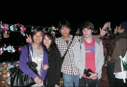 프랑스, 일본에서 온 친구들과 대학교3학년 때 올라가본 남산타워