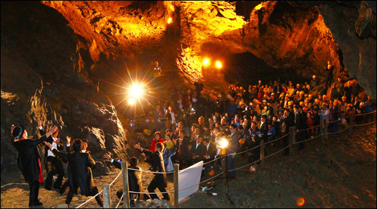 가학광산에서 열렸던 동굴음악회