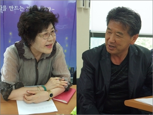 인천 동구 송현동 주민 신민자(왼쪽) 씨와 방현주 씨는 노인참여예산제 준비팀에서 많은 것을 배웠다고 했다.