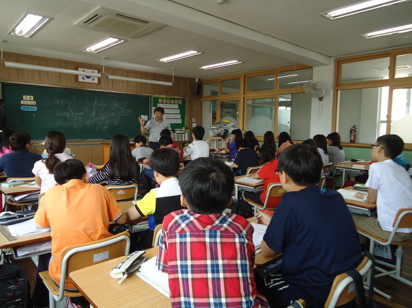 자식을 정말 사랑한다면 자식이 있는 그대로의 자기를 깨달을 수 있도록 도와주어야 한다. 아이들은 부모의 진정한 이해가 있을 때 바르게 자란다. 